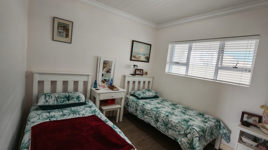 2 Bedroom Property for Sale in Dana Bay Western Cape